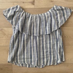 5/$25 Boutique off the shoulder top